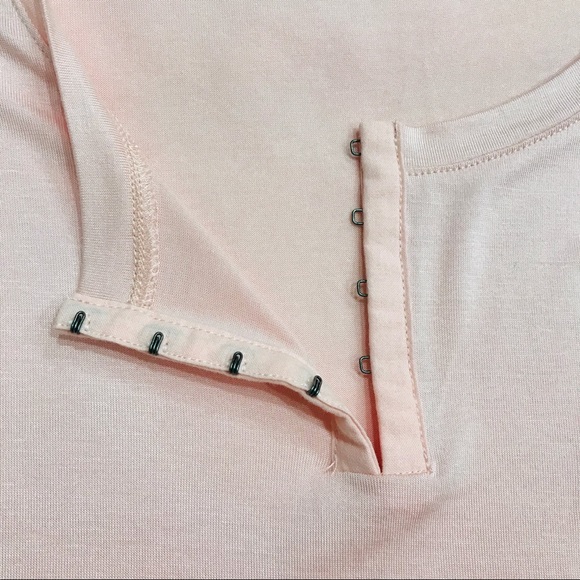 NWT Silky long sleeve blush top, curly hems - Picture 6 of 8